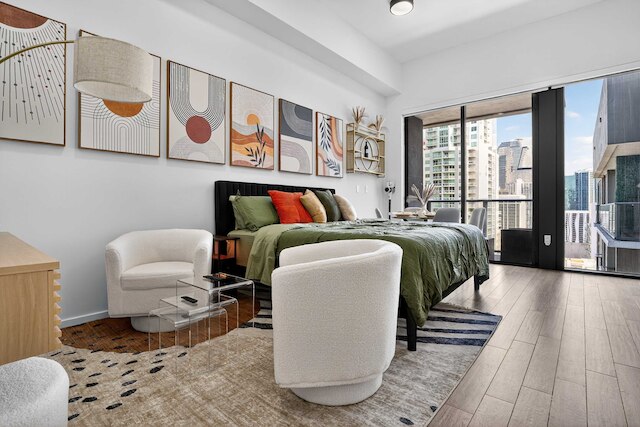 CBD Luxepad Penthouse Studio 1 King Bed Gorgeous Bay Views Pool Hottub Gym Restaurants