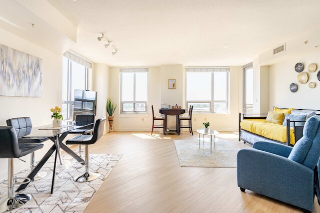 ダウンタウンサービス ラグジュアリーパッド 2ベッドルーム 2バスルーム ウィズ ルーフトップ プール DCビュー ラウンジ