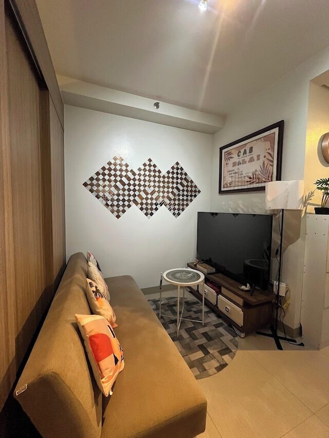 Shore 2 Tower 2 Unit 1289