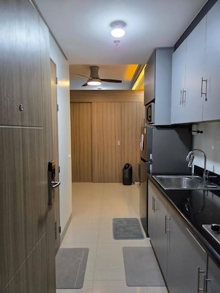 ショア 2 タワー 2 ユニット 1569