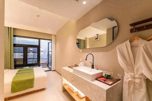 Lu Ming Villa Xi'an Drum Tower City Wall