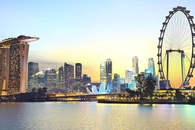 コージー & モダン スアサナ JB シティ スイート