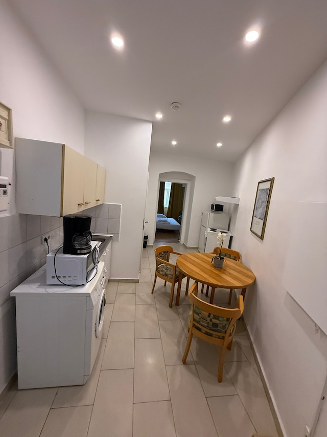 コージー 1 ベッドルーム アパートメント バジェット ステイ ウェストバーンホフ