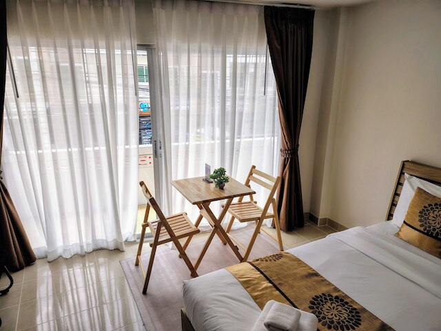 Amai Pancakery and Residence