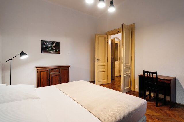 ネイティブ アパートメンツ クラシンスキゴ 21