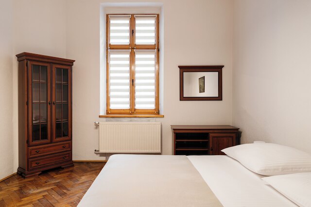 ネイティブ アパートメンツ クラシンスキゴ 21