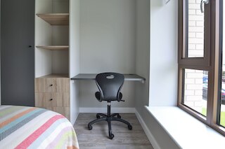 スチューデントオンリー ビクトリアポイント