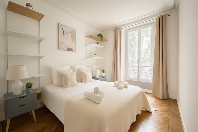 スパシュー アパルトマン ア モンマルトル