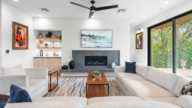 モダン オアシス ウィズ プール, ホットタブ, ルーフトップ デッキ & ホームシアター マリポサ リトリート バイ アバンステイ