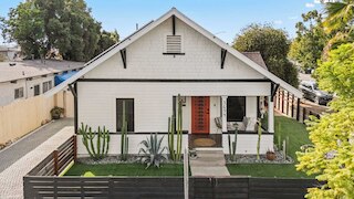 Classic San Diego Home w/ Outdoor Lounge & Vintage Charm Casa Craftsman by Avantstay