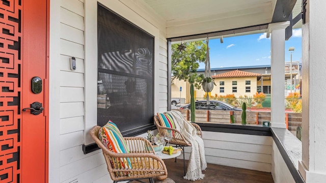 クラシック サンディエゴ ホーム ウィズ アウトドア ラウンジ & ヴィンテージ チャーム カサ クラフツマン by Avantstay