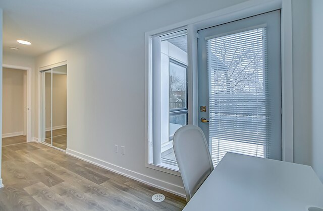 モダン 3 ベッドルーム リトリート ニア ヨークデール モール