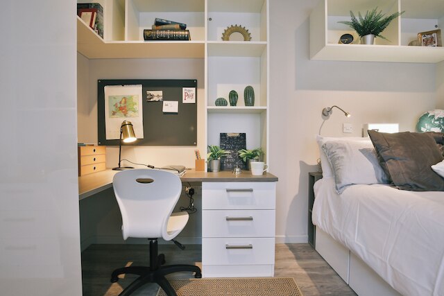 スチューデント オンリー ザ チャペル