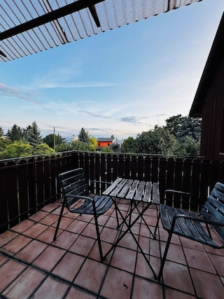 スペーシャス バジェット ホーム ガーデン ステイ