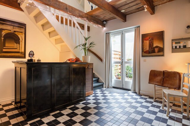 ザ ゲストハウス