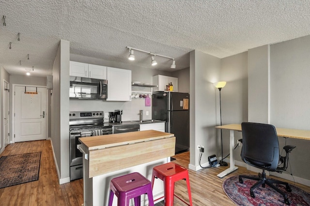 スカイ ハイ スタジオ イン ダウンタウン デンバー