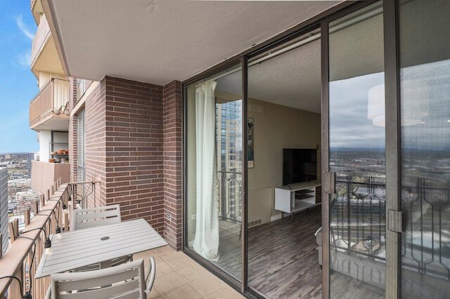 スカイ ハイ スタジオ イン ダウンタウン デンバー