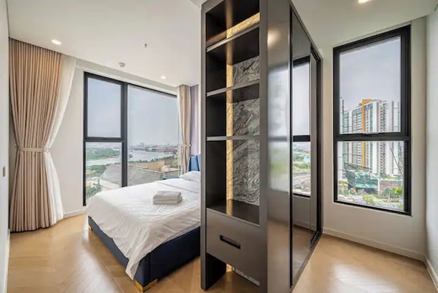 サラン スマイル ラックステイ ルミエール リバーサイド