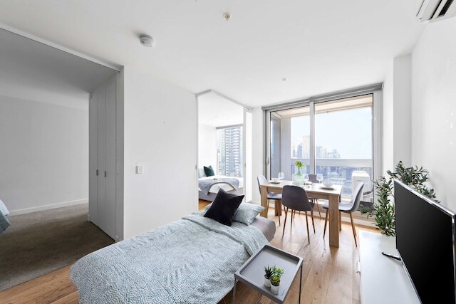 コージー 2 ベッドルーム アパートメント ステップス フロム サザンクロス シティ ビューズ