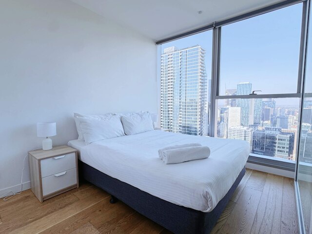 コージー 2 ベッドルーム アパートメント ステップス フロム サザンクロス シティ ビューズ