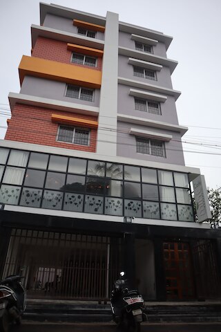 Yuvi Grand Residency