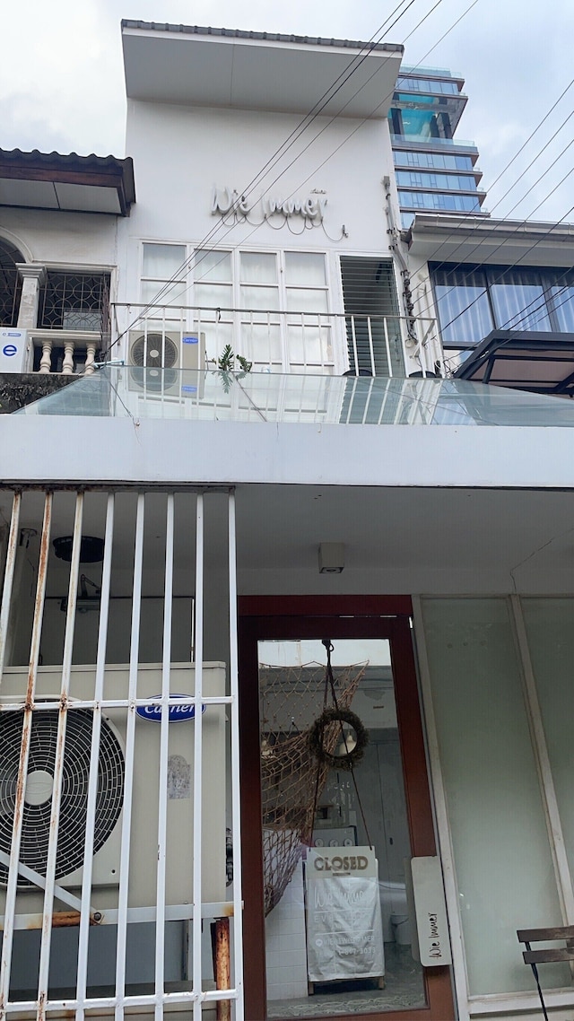 TWH ホステル バンコク