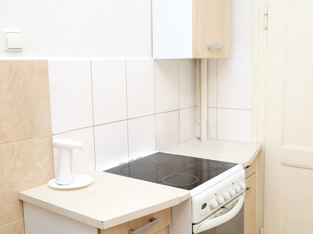 アパートメント & パーキング