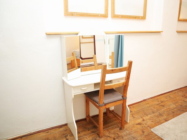 アパートメント & パーキング