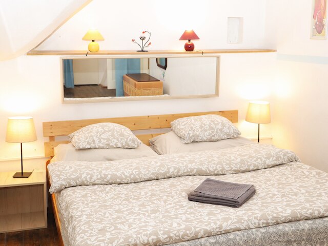 アパートメント & パーキング