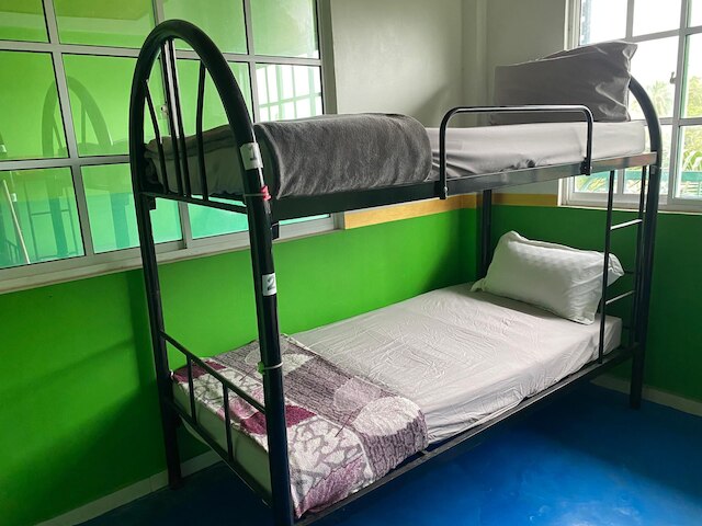 ザックリー ゲストハウス