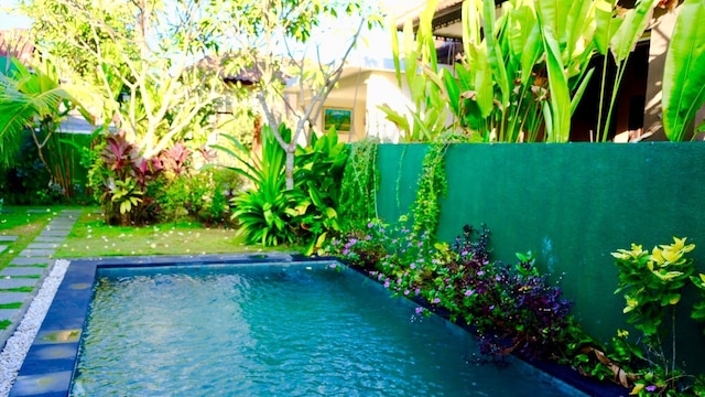 クブ グリーン ヌサ ドゥア