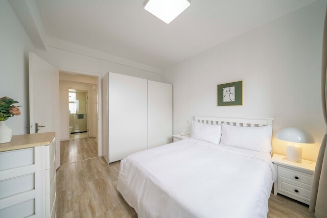 Tyms 4BR 2BA APT TianShan Changning