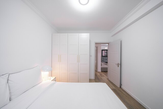 Tyms Elegant 4BR 2BA APT Changning