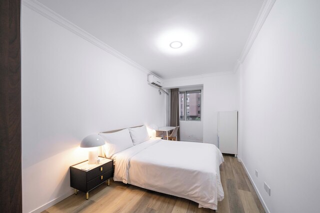 Tyms Elegant 4BR 2BA APT Changning