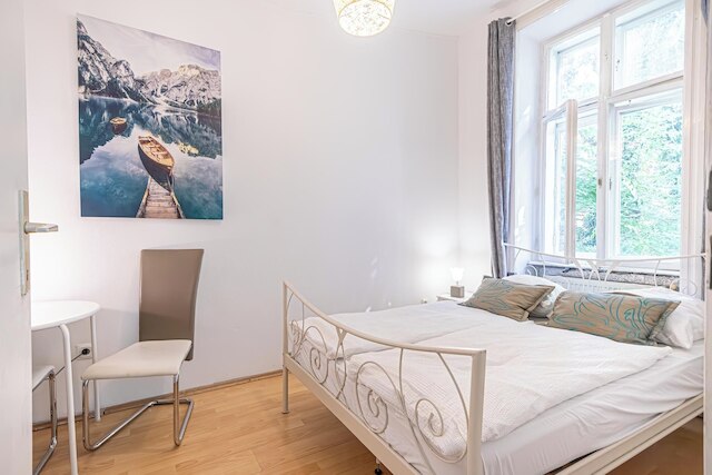 コージー 2ベッドルーム アパートメント ニア ベルヴェデーレ パレス