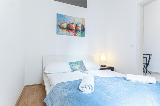 コンフィー 2 ベッドルーム フラット ベルヴェデーレ ビシニティ