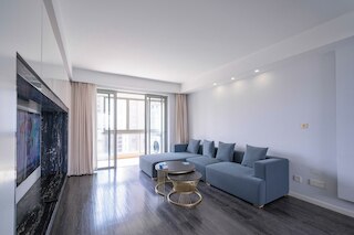 Tyms Luxury 3BR 2BA APT Riverside