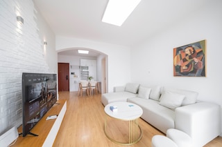 Tyms 2BR APT Riverside Garden