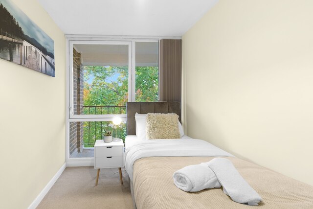 モダン 2 ベッドルーム アパートメント イン ブロードランズ コート