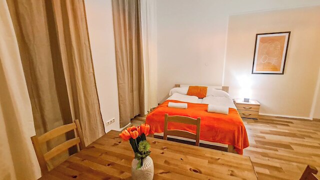 クラシック 2 ベッドルーム ビエニーズ アパートメント ニア ダウンタウン