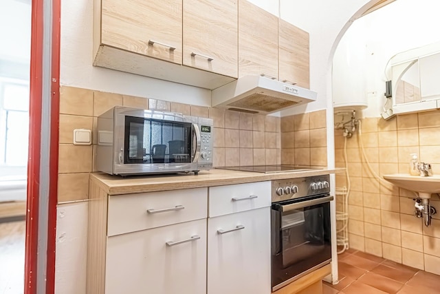 シンプル 1 ベッドルーム アパートメント ロングステイ ニア ベルヴェデーレ