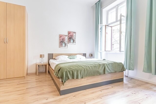 シンプル 1 ベッドルーム アパートメント ロングステイ ニア ベルヴェデーレ