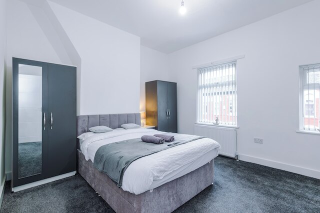 コージー 2 ベッド ハウス - 15 ミニッツ フロム シティ