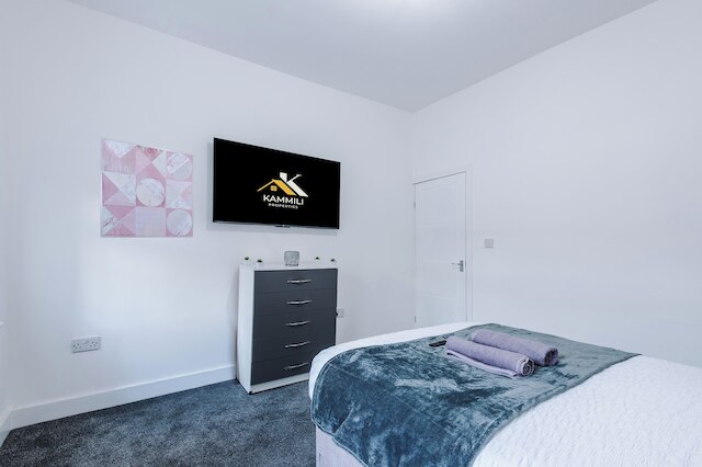 コージー 2 ベッド ハウス - 15 ミニッツ フロム シティ