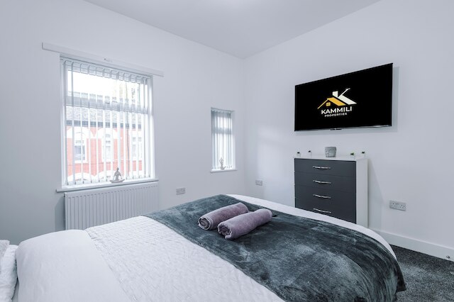 コージー 2 ベッド ハウス - 15 ミニッツ フロム シティ