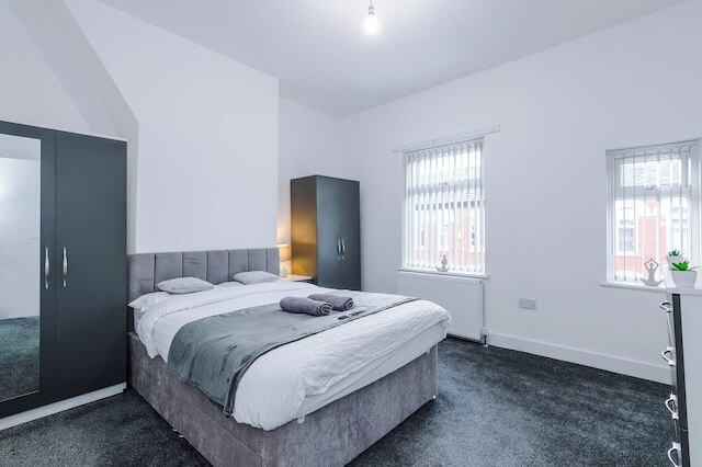 コージー 2 ベッド ハウス - 15 ミニッツ フロム シティ