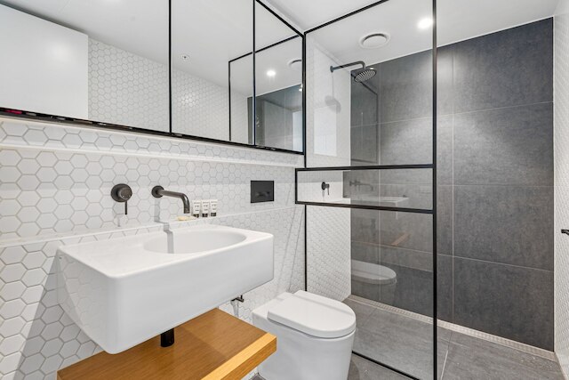 スタイリッシュ & スポットレス 2ベッド アパートメント イン セント キルダ