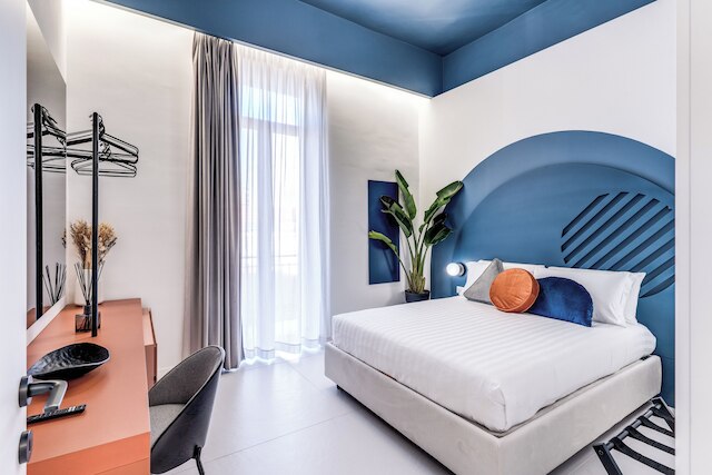 コルソ ウンベルト 228 - ソフィア アパートメンツ