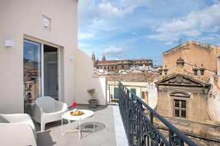 スイート ヴッチリア ウィズ テラス by ワンダフル イタリー