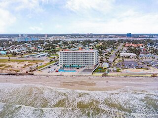 Harbour Beach Resort 603